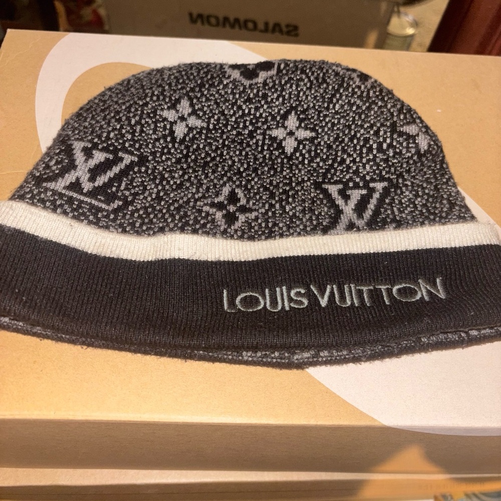Louis Vuitton Black and Gray Monogram Hat